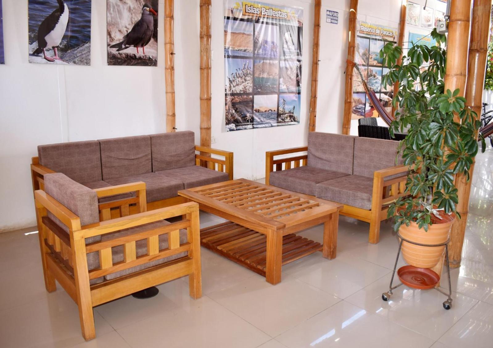 Hospedaje El Buen Samaritano 파라카스 외부 사진